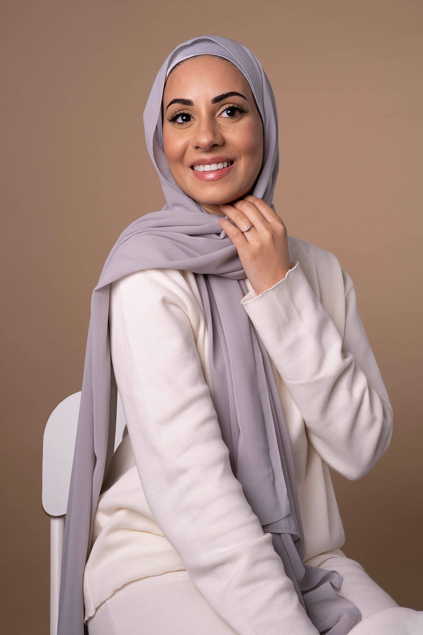Premium Chiffon Hijab & Undercap Set - Pearl Grey