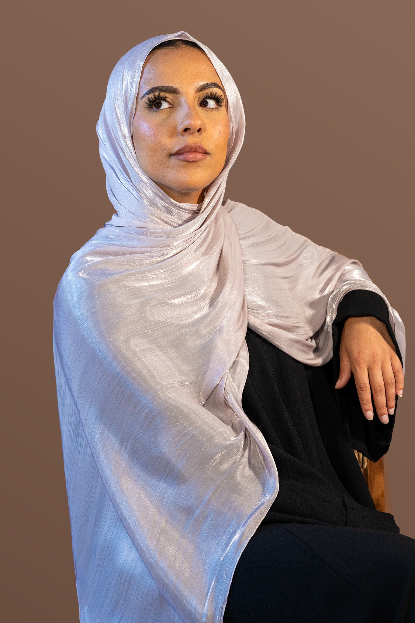 Satin Crepe & Undercap Set - Silver Feather