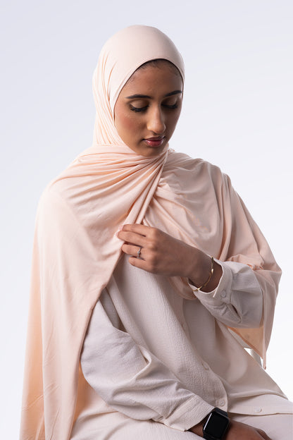 Bamboo Jersey Hijab in Misty Rose