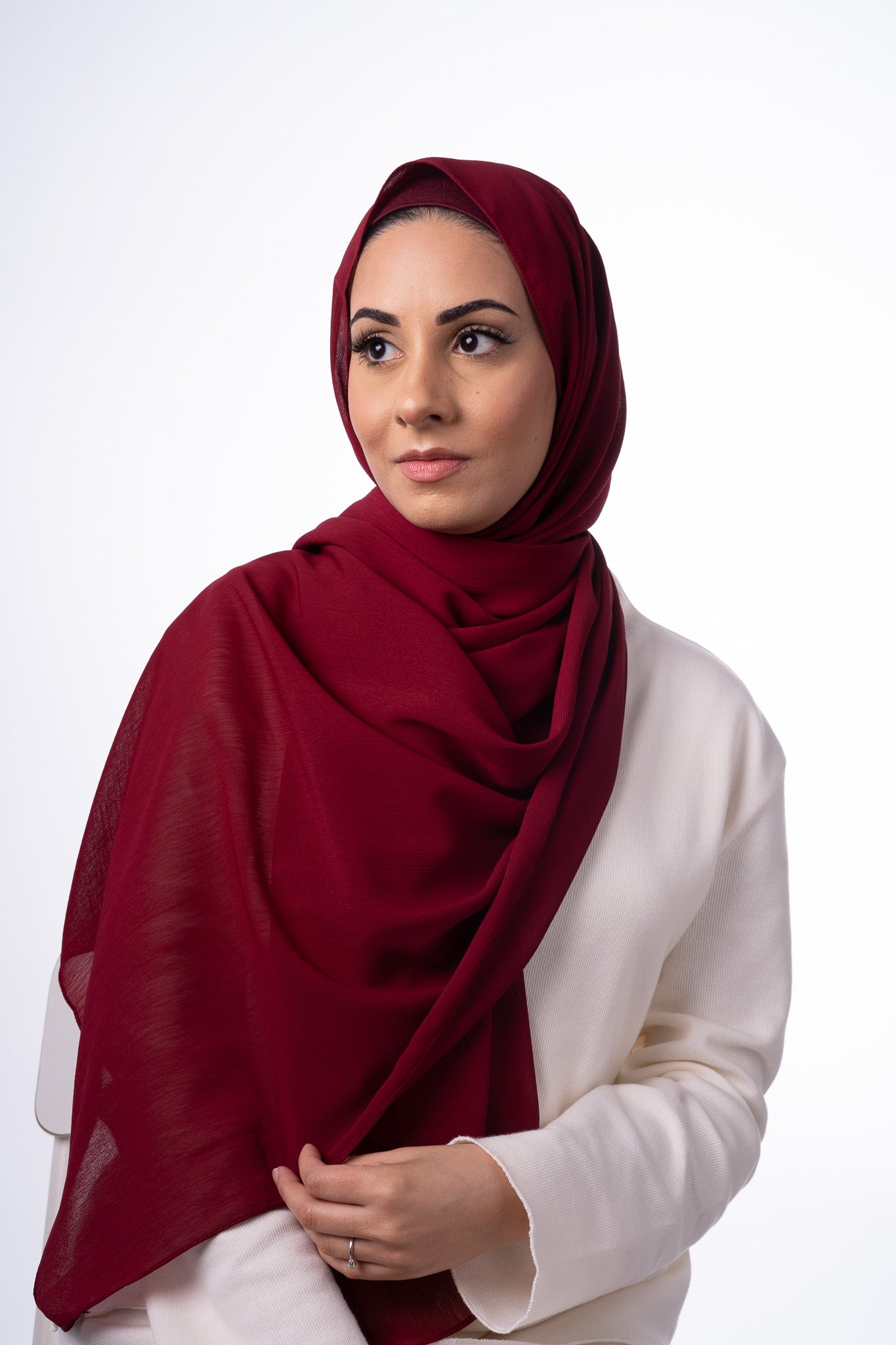 Crinkle Crepe Hijab in Maroon